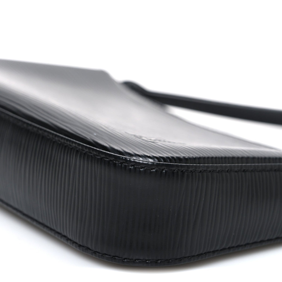 Epi Pochette Accessories NM Black