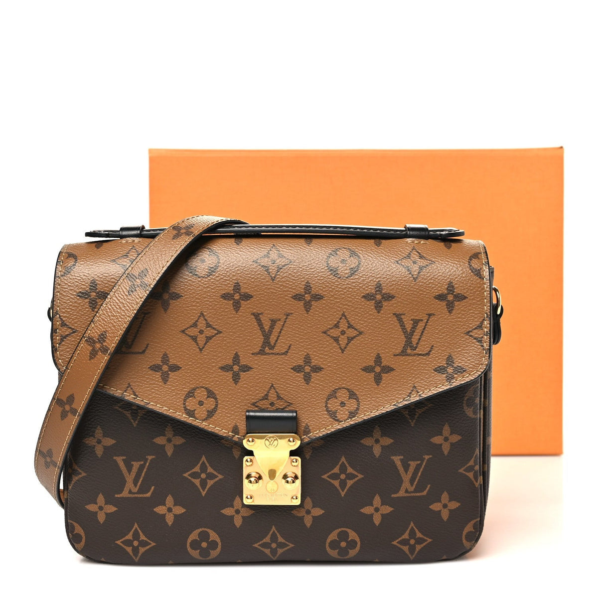 Reverse Monogram Pochette Metis