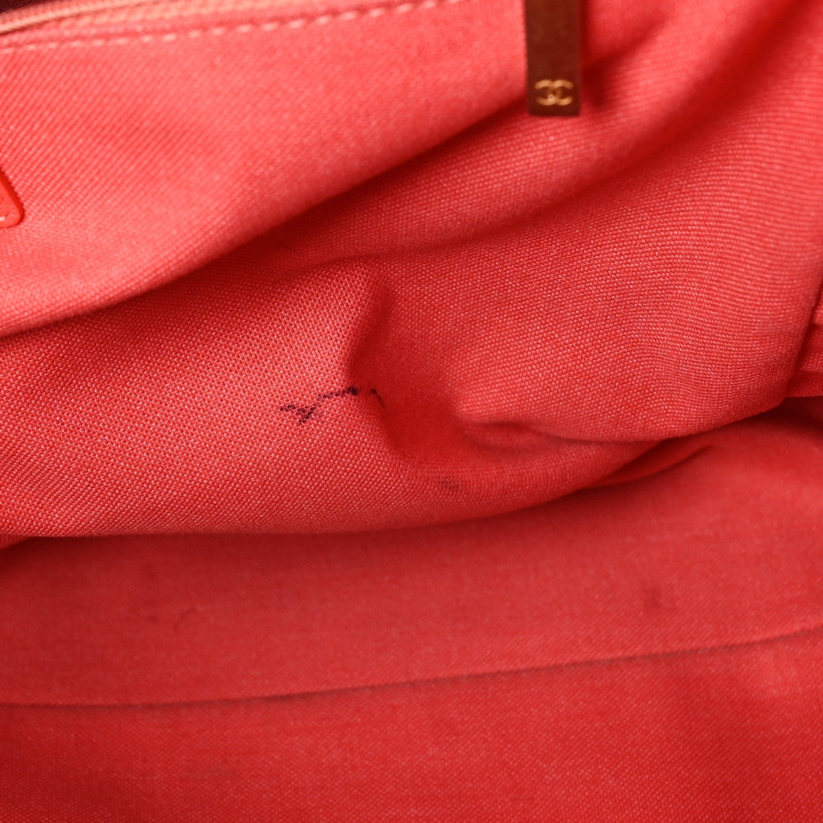 Calfskin Medium Deauville Tote Pink