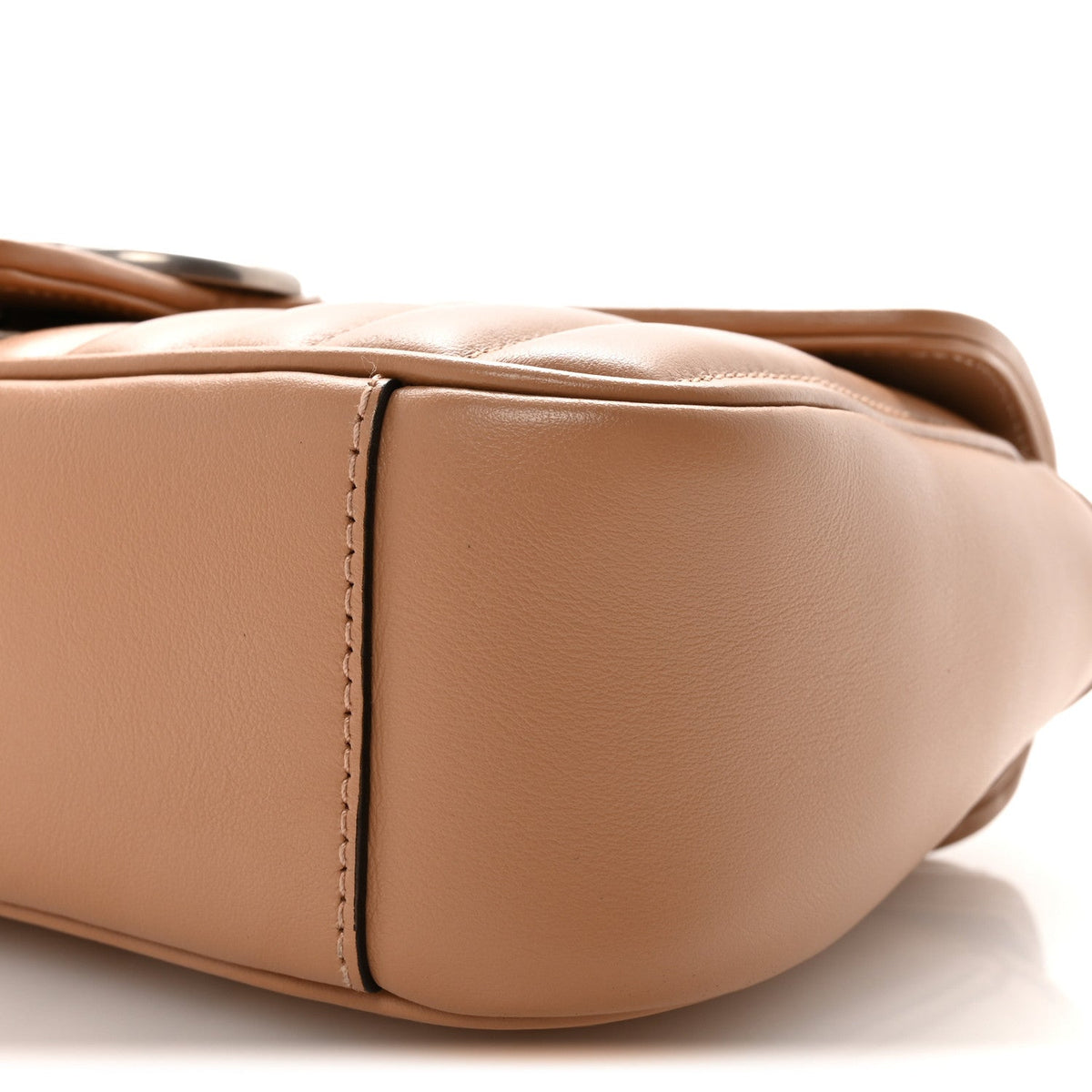 Calfskin Matelasse Aria Small GG Marmont Shoulder Bag Camelia