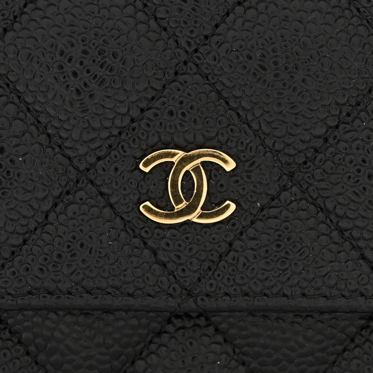 Caviar Quilted Wallet on Chain WOC Black