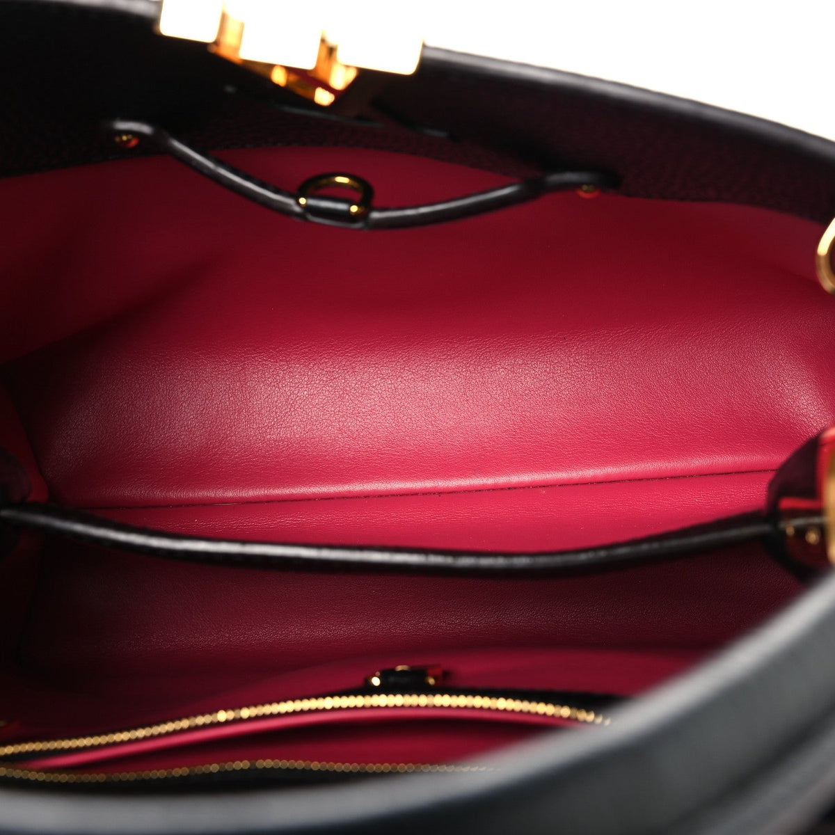 Taurillon Capucines PM Black