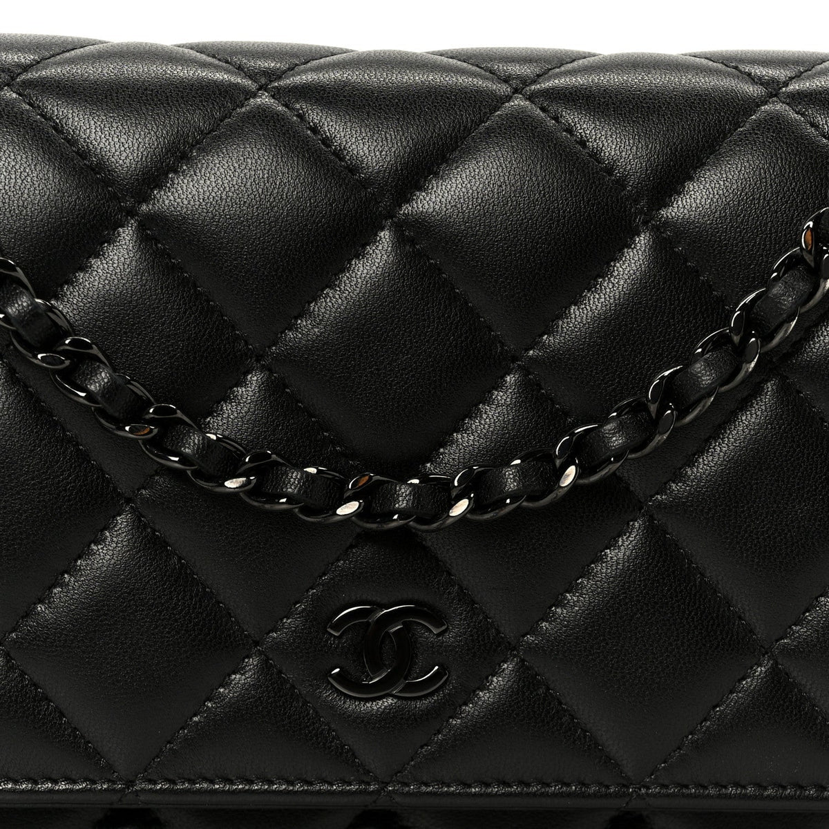 Pearly Lambskin Quilted Wallet On Chain WOC So Black