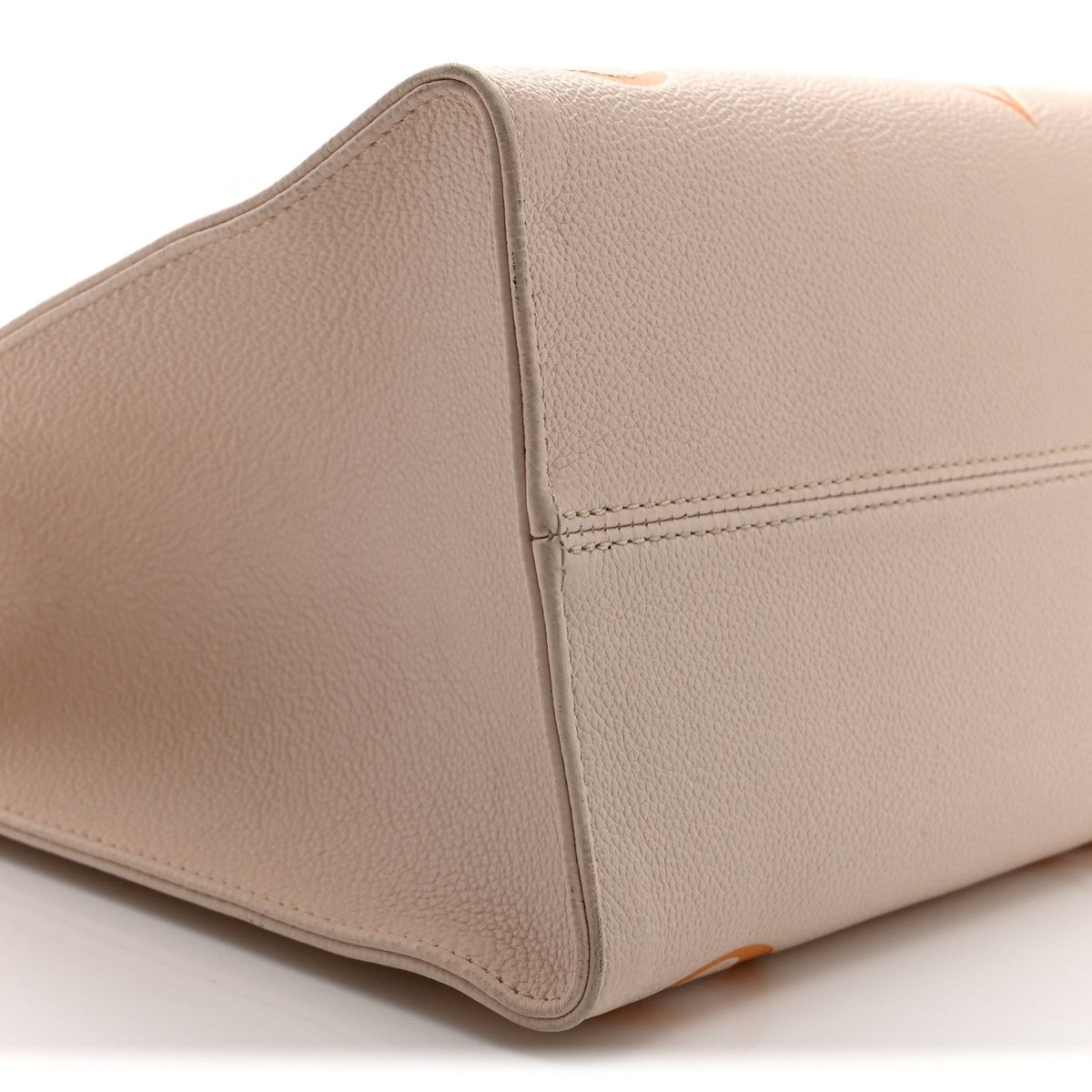 Empreinte Monogram Giant By The Pool Onthego MM Cream Saffron