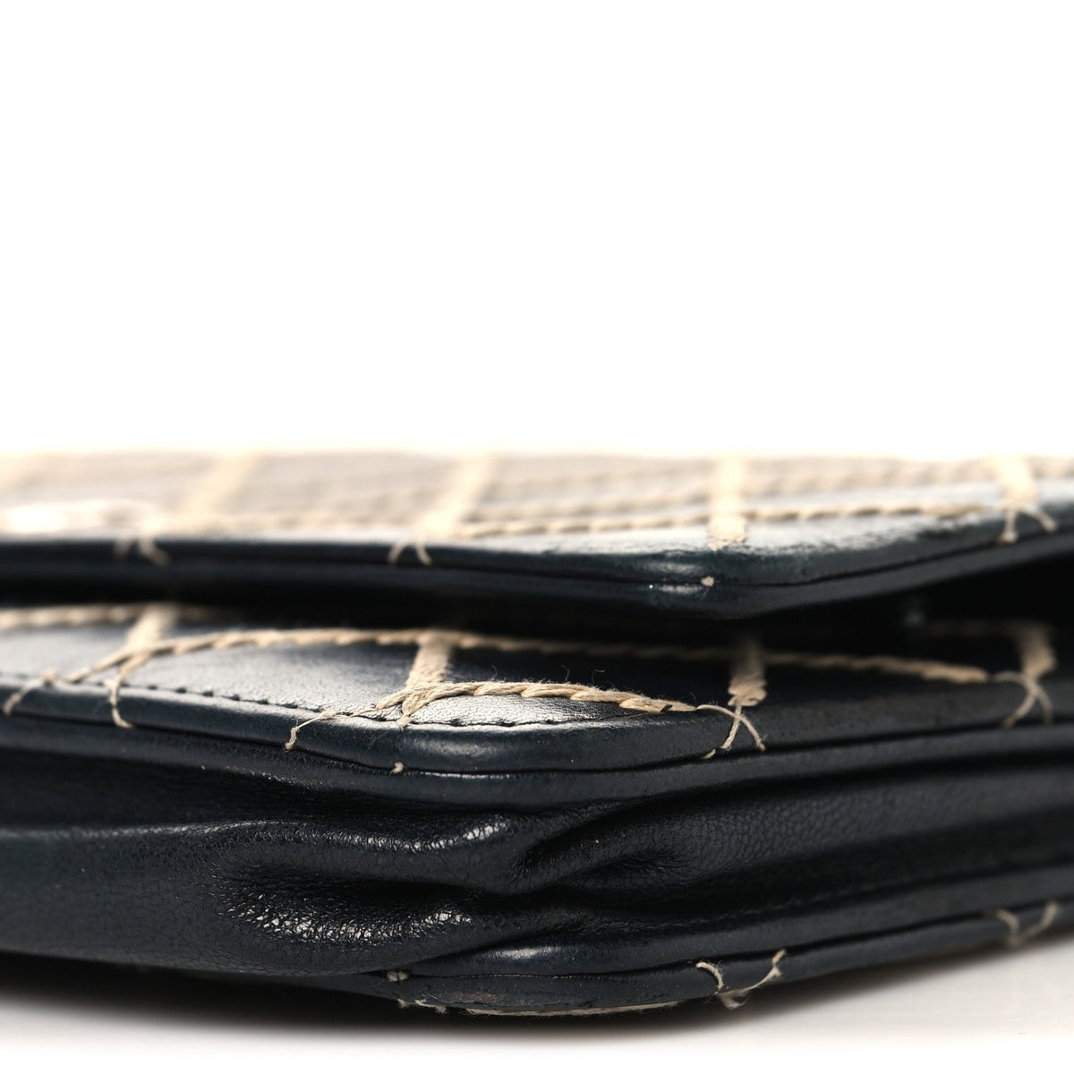 Calfskin Diamond Stitch Wallet On Chain WOC Black