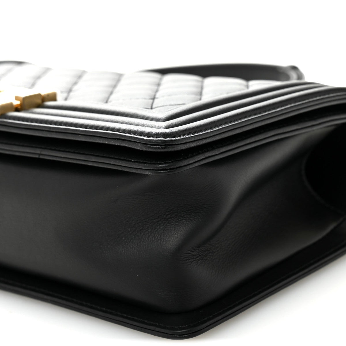 Calfskin Quilted Medium Boy Flap Black