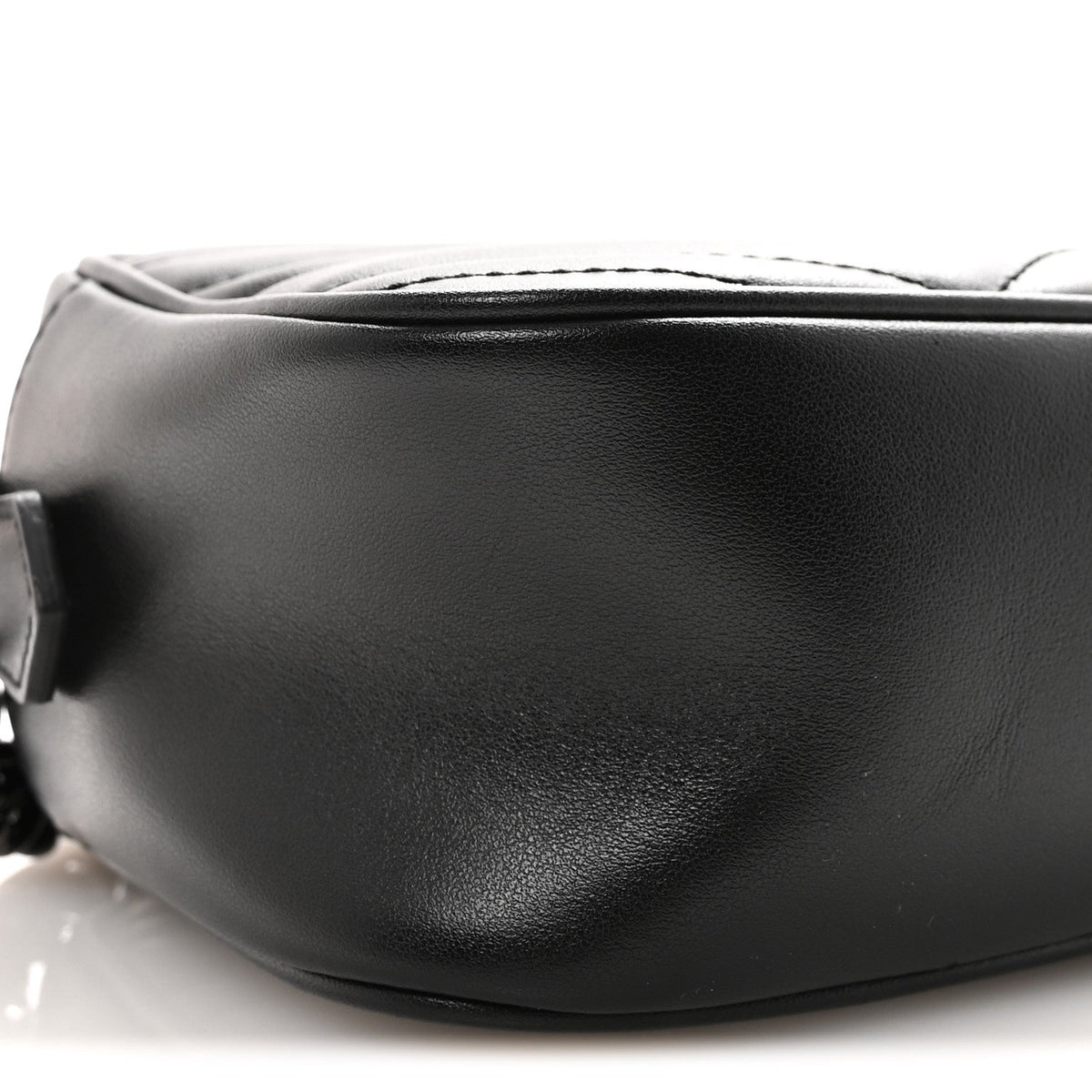Calfskin Matelasse Monochrome Small GG Marmont Chain Shoulder Bag Black