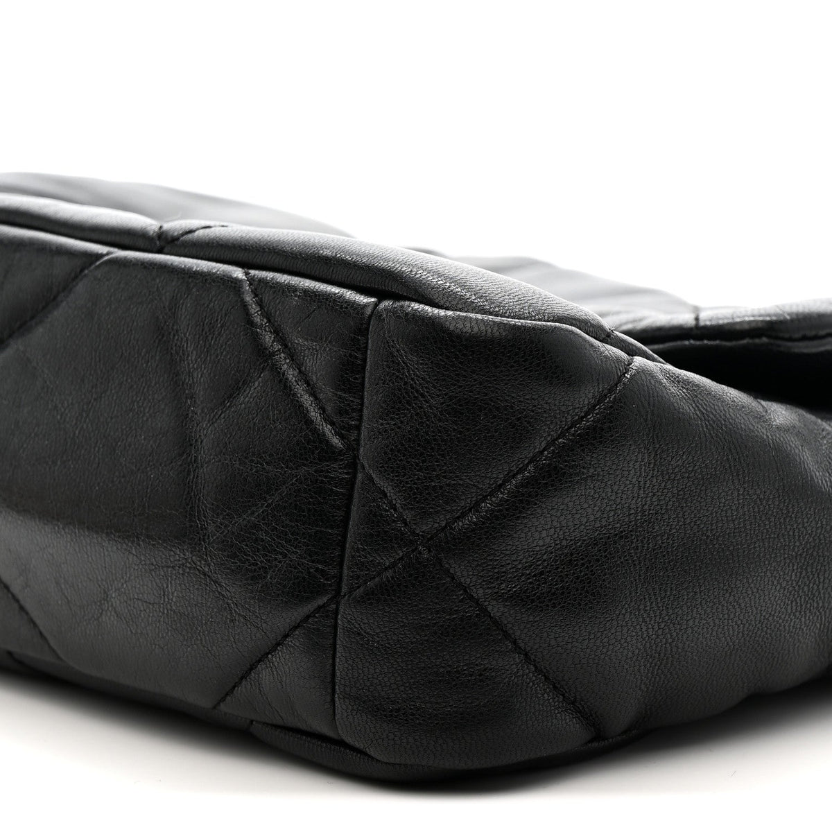 Goatskin Quilted Medium Chanel 19 Flap Black