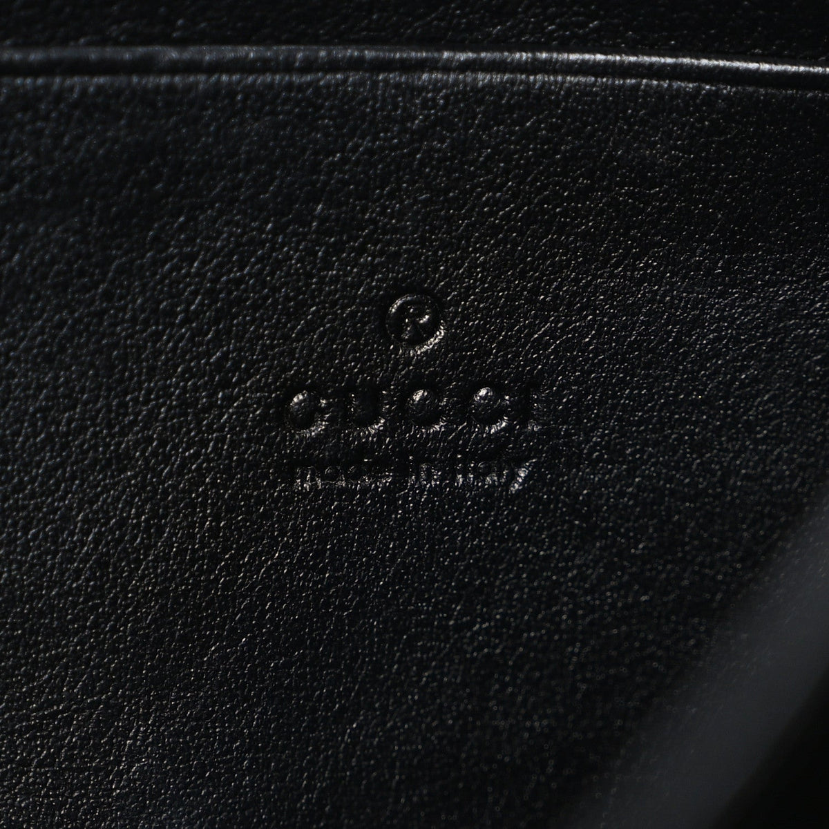 Calfskin Matelasse GG Marmont Chain Wallet Black