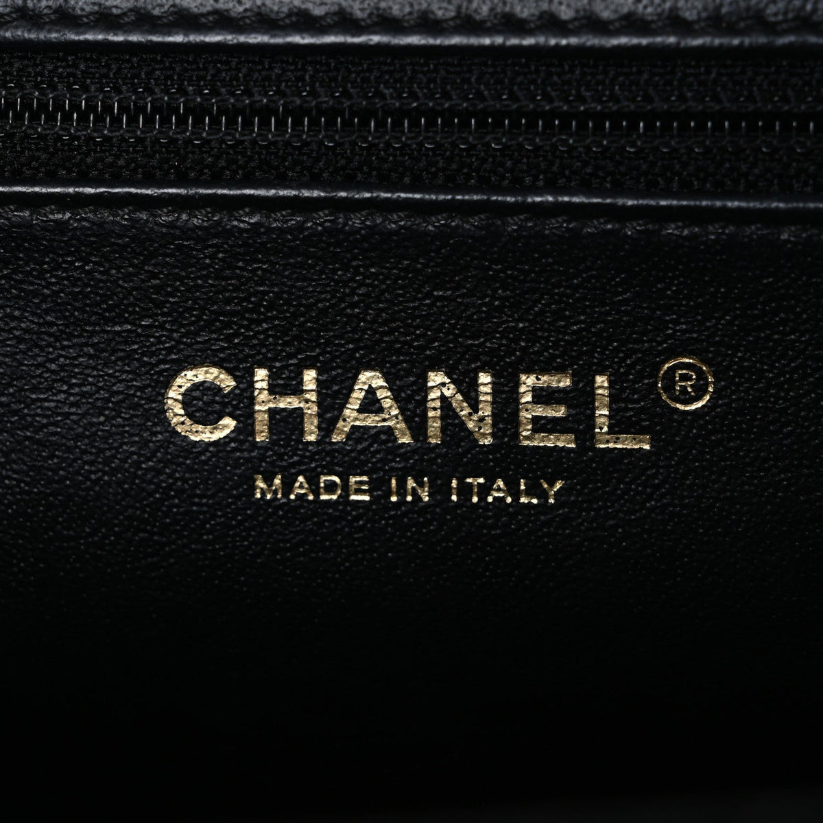 Caviar Quilted Large Business Affinity Flap Black