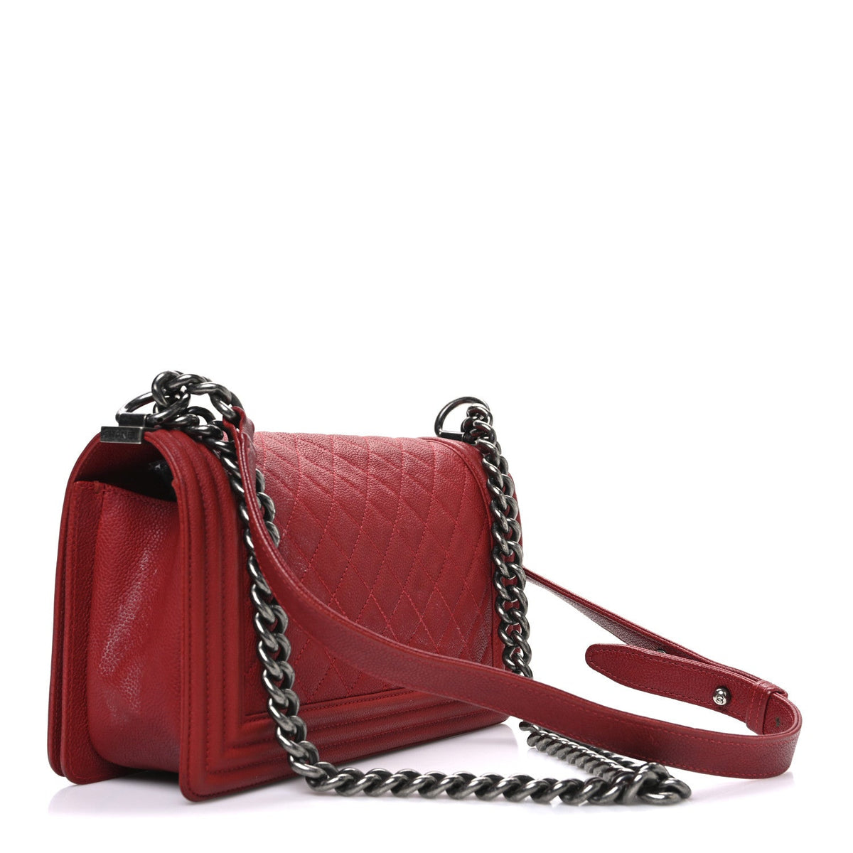 Caviar Quilted Medium Boy Flap Red