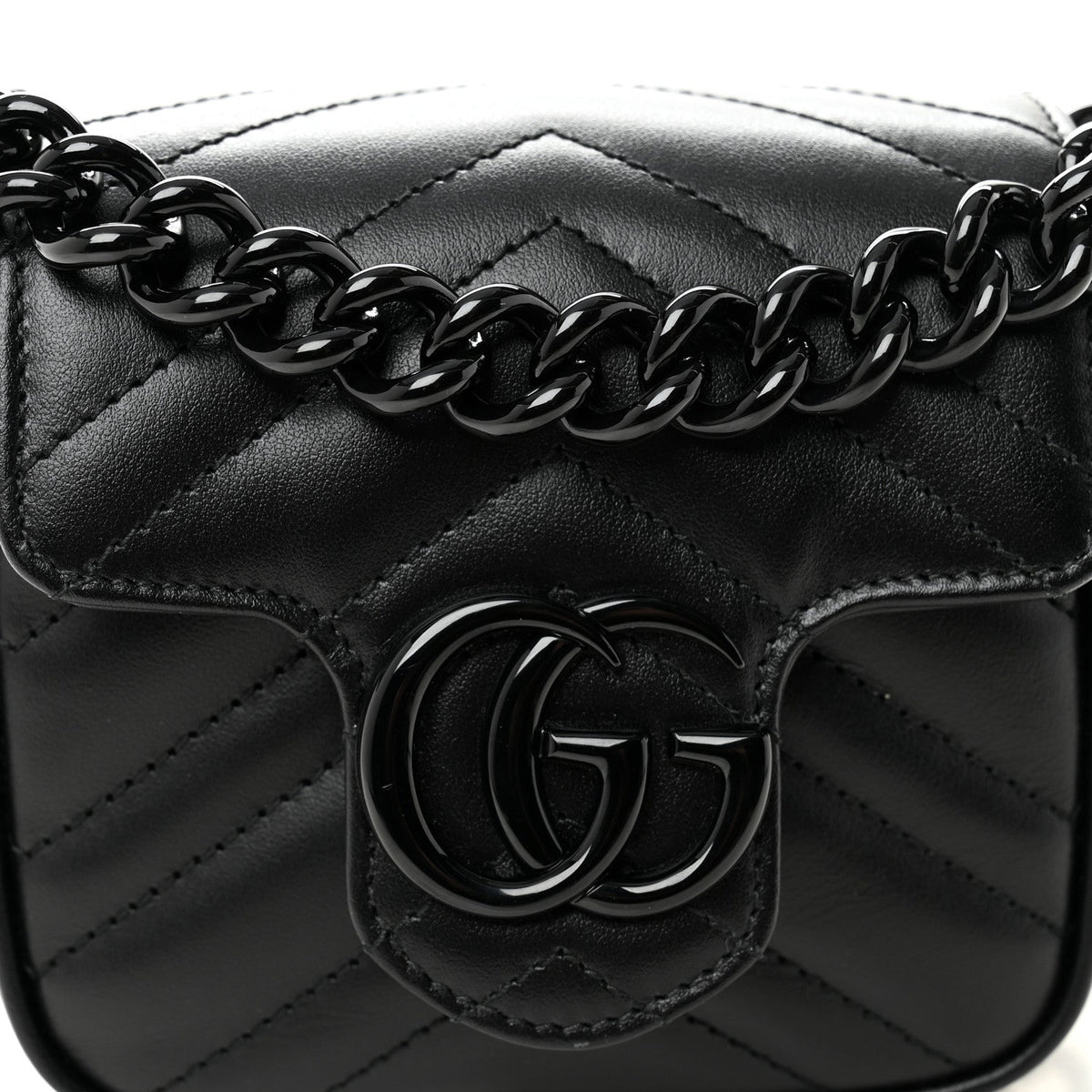 Calfskin Matelasse Monochrome GG Marmont Chain Mini Belt Bag Black