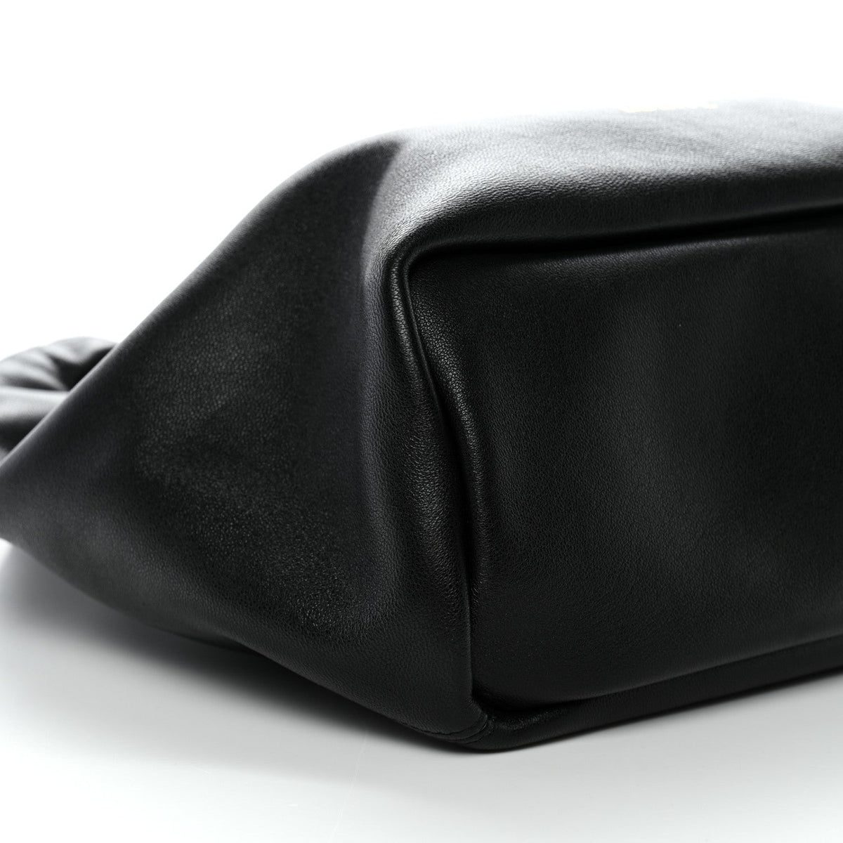 Mellow Nappa Small Monochrome Squeeze Bag Black