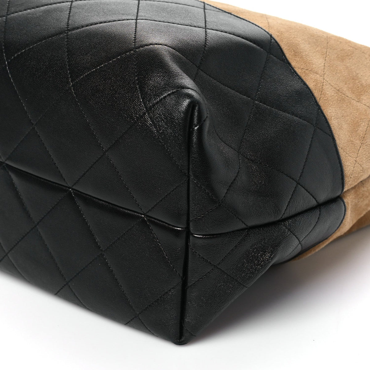 Suede Shiny Lambskin Quilted Large Shopping Bag Beige Black