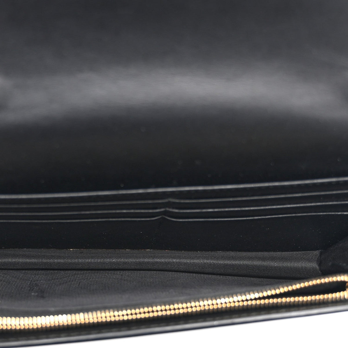 Guccissima Signature Bowy Chain Wallet Black
