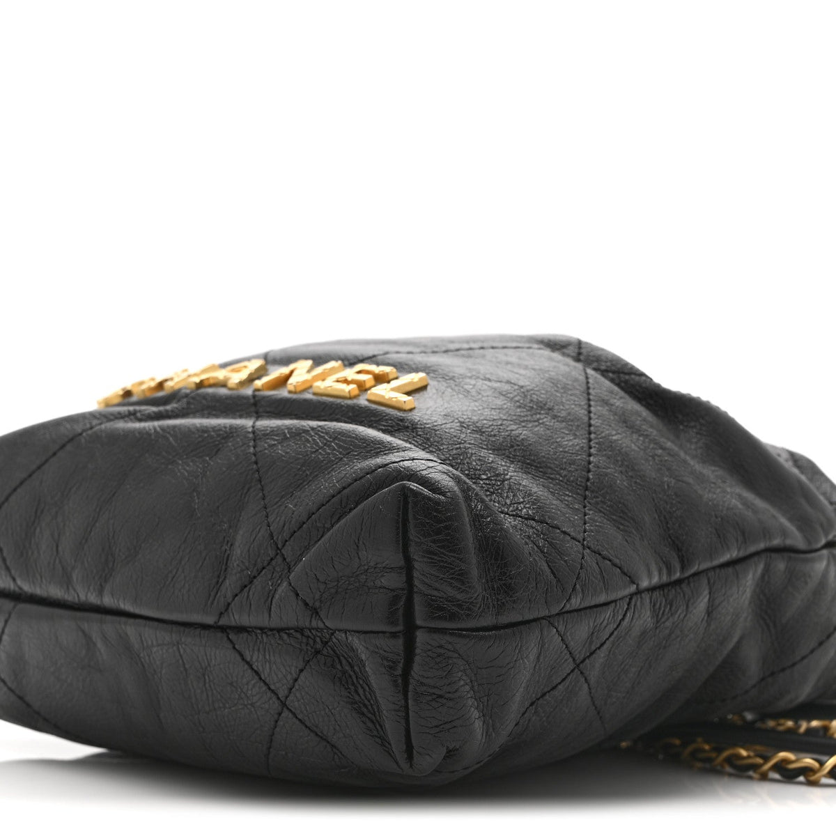 Shiny Crumpled Calfskin Quilted Pearl Mini Chanel 22 Black