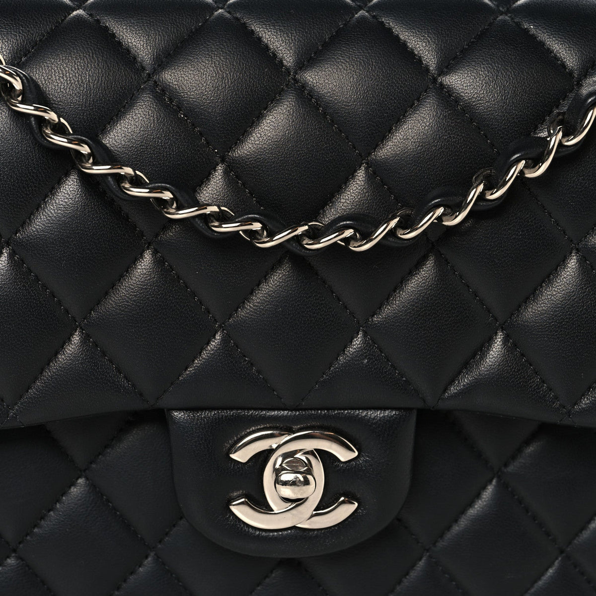 Lambskin Quilted Medium Double Flap Black