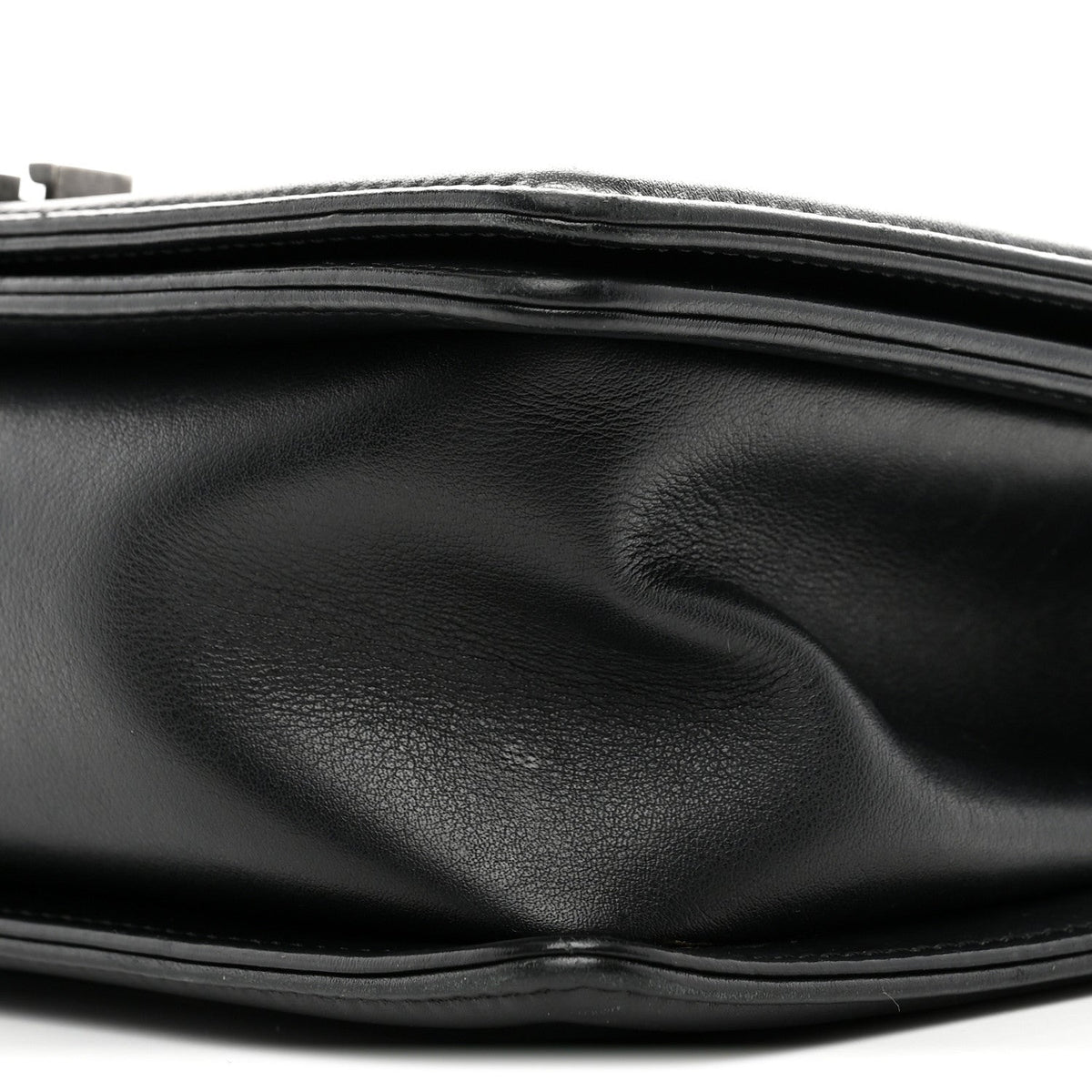 Calfskin Quilted Medium Boy Flap Black