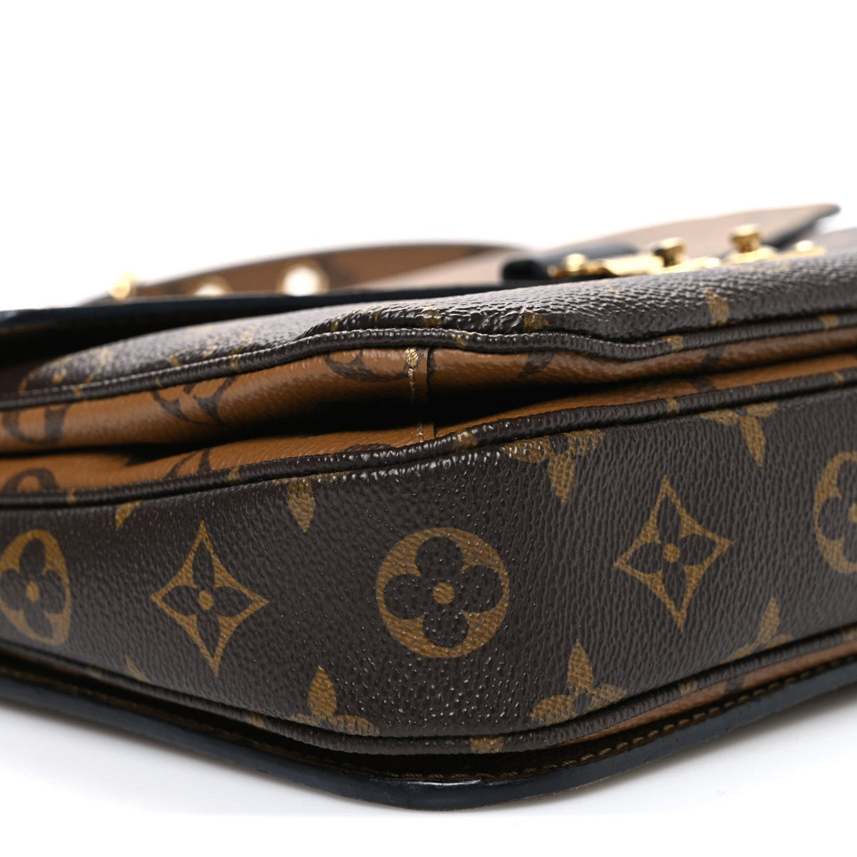 Reverse Monogram Pochette Metis