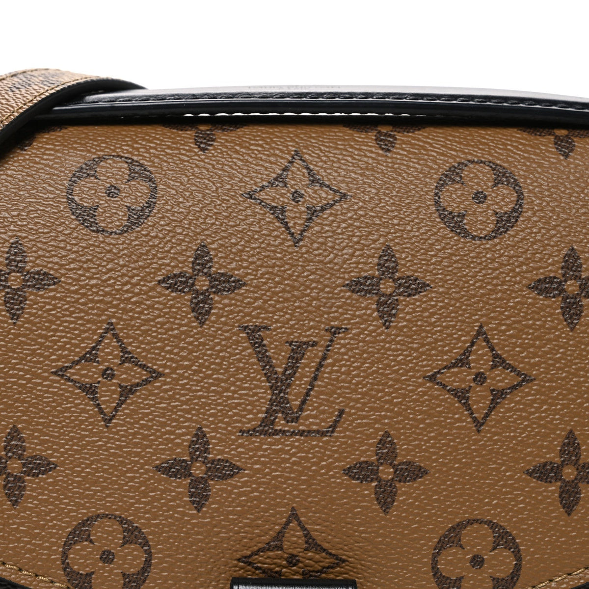 Reverse Monogram Pochette Metis