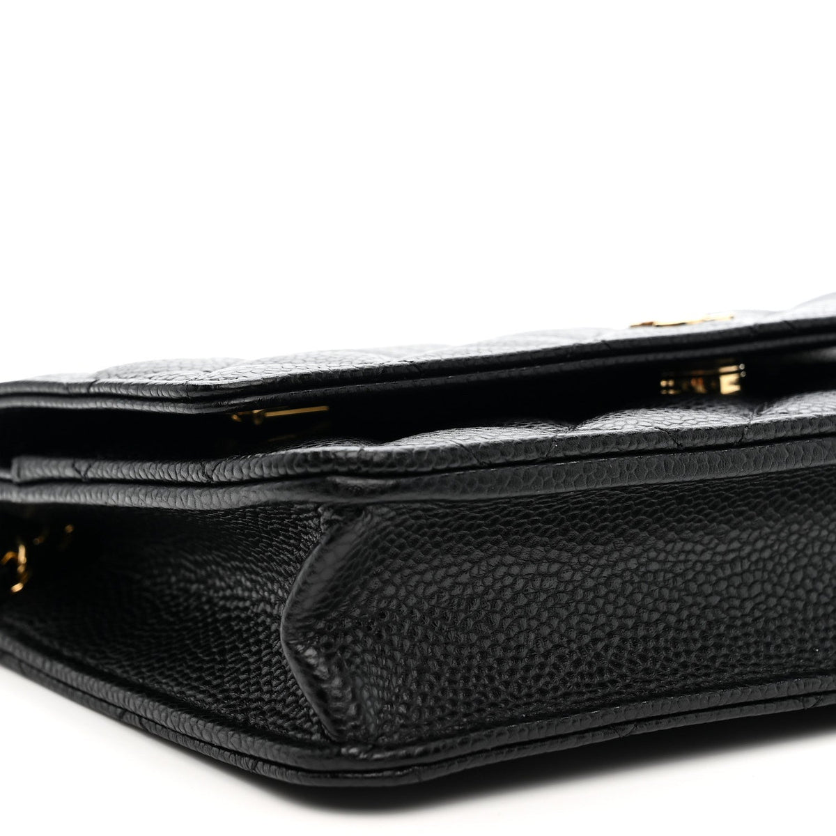Caviar Quilted Wallet on Chain WOC Black