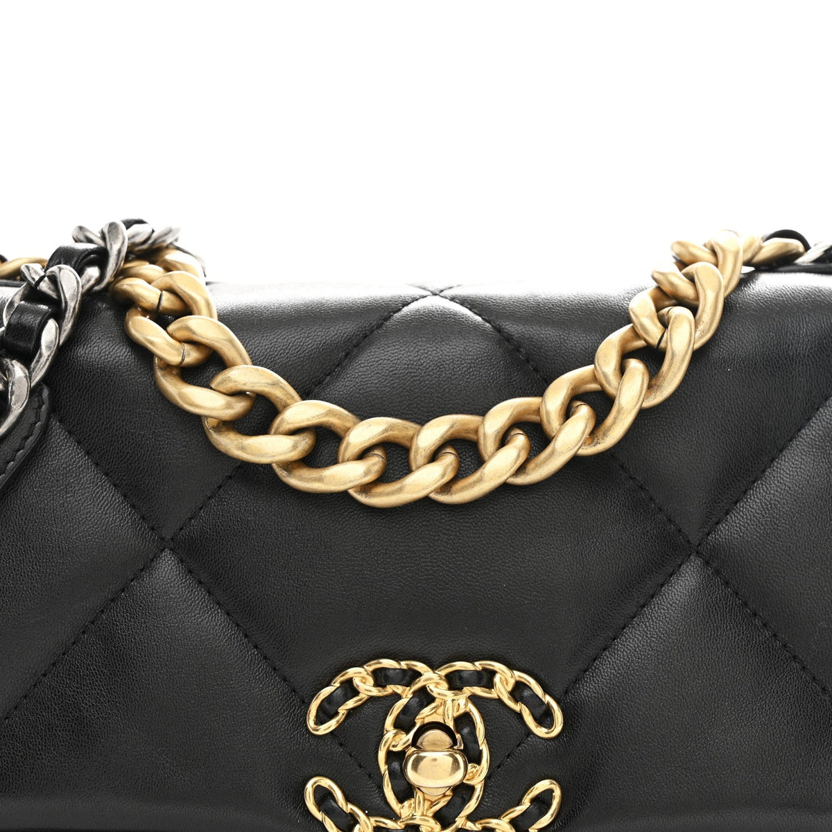 Lambskin Quilted Medium Chanel 19 Flap Black