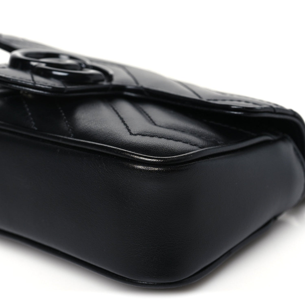 Calfskin Matelasse Monochrome GG Marmont Chain Belt Bag Black