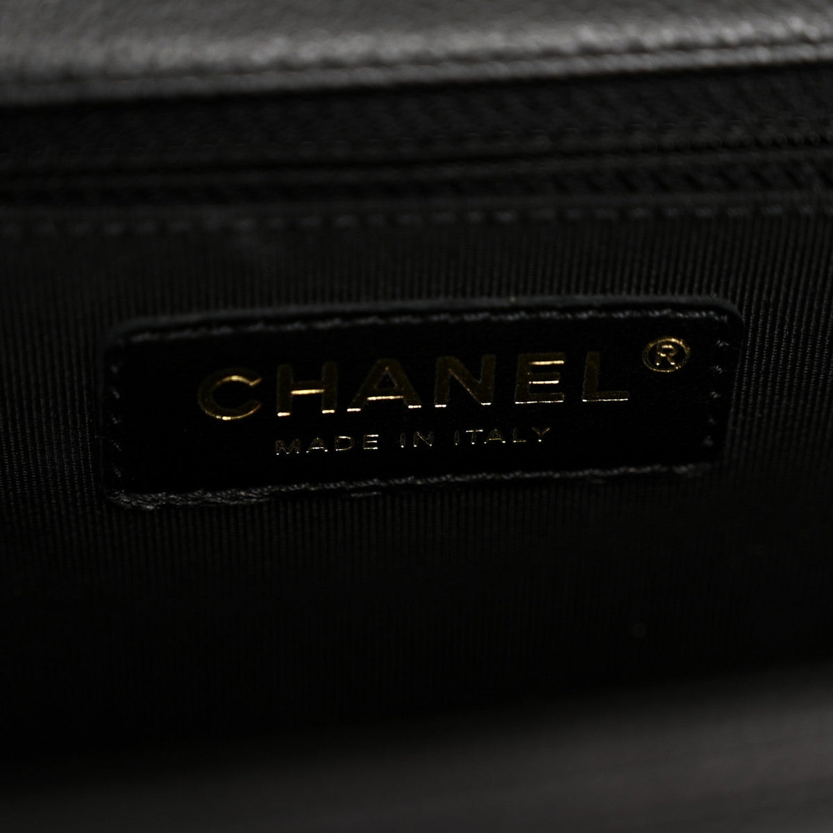 Caviar Quilted New Medium Boy Flap Black