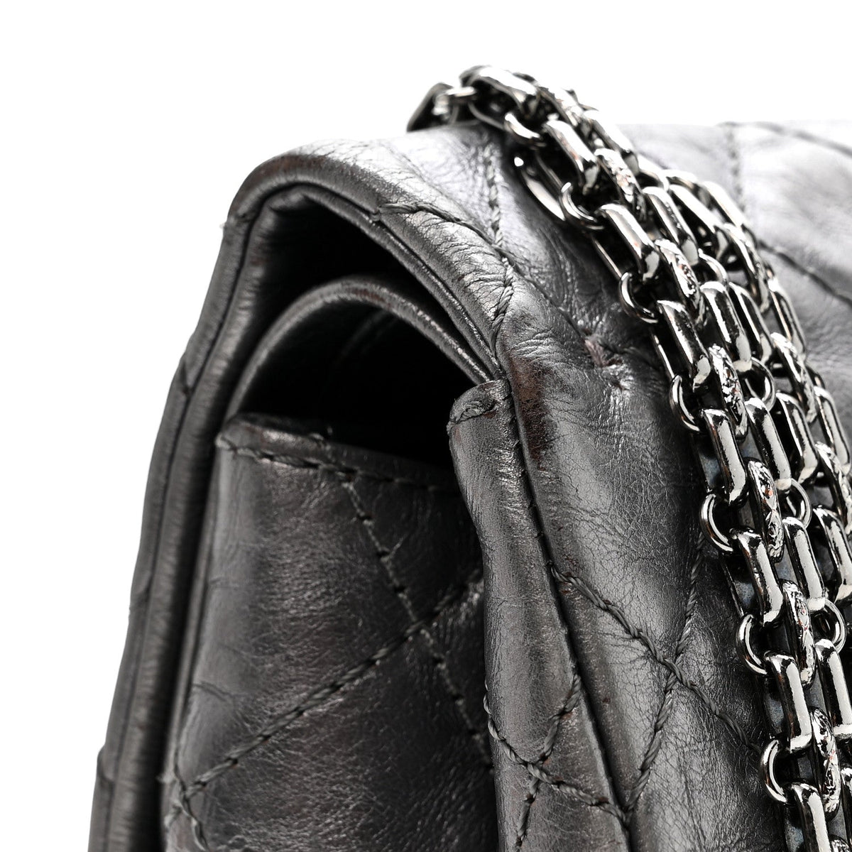 Metallic Aged Calfskin Quilted 2.55 Reissue 226 Flap Dark Silver