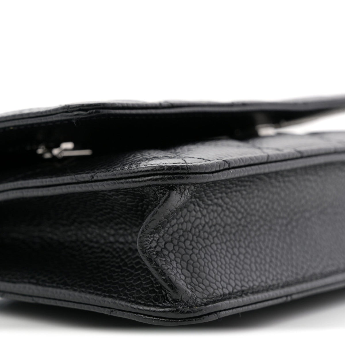 Caviar Quilted Wallet on Chain WOC Black
