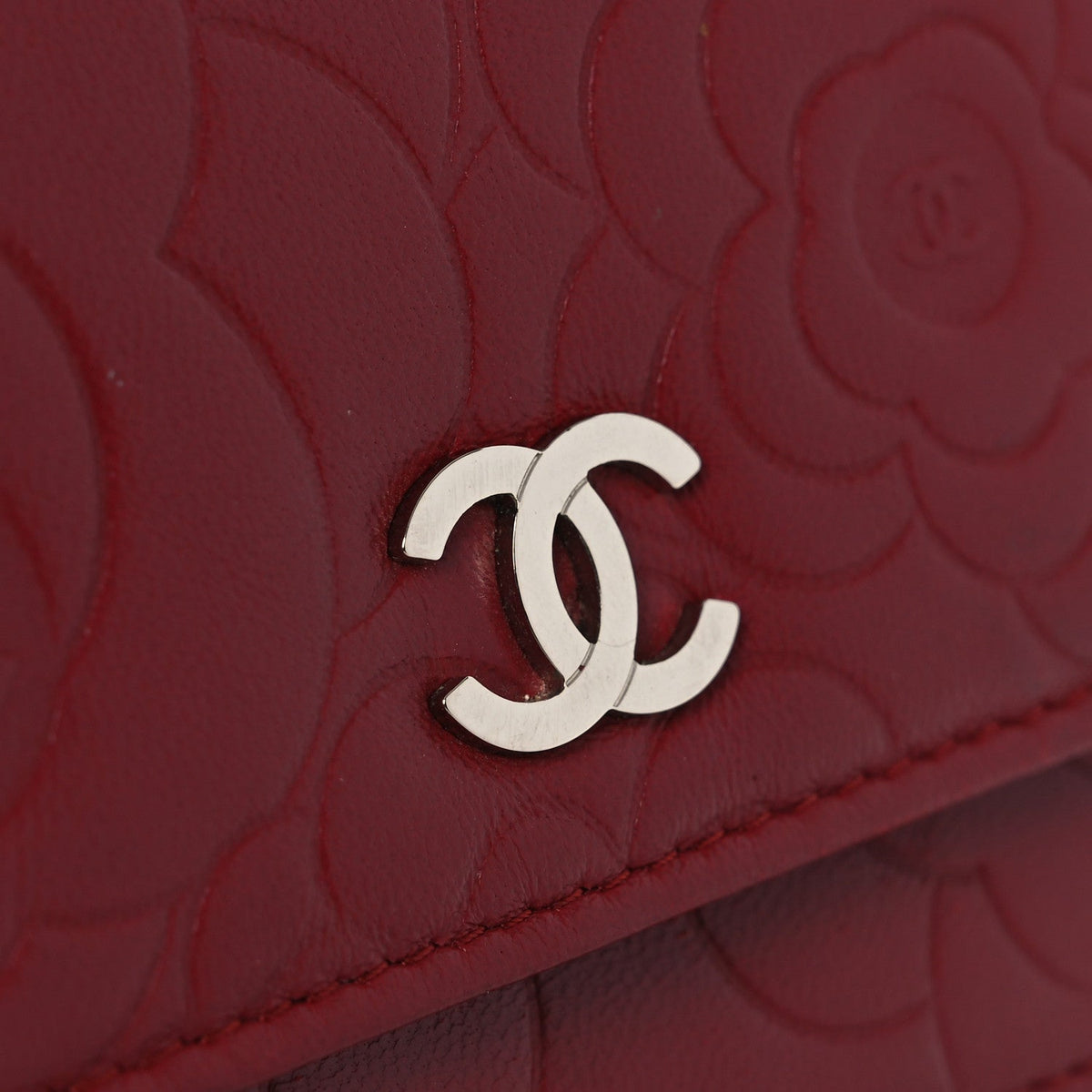 Lambskin Camellia Embossed Wallet on Chain WOC Red