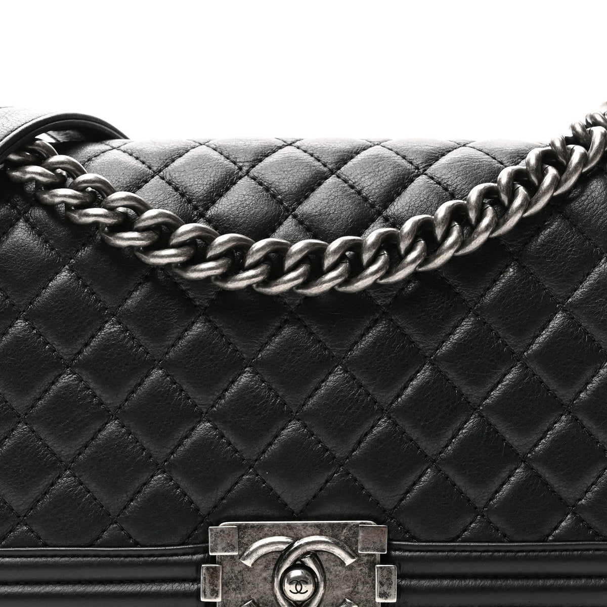 Calfskin Quilted Medium Boy Flap Black
