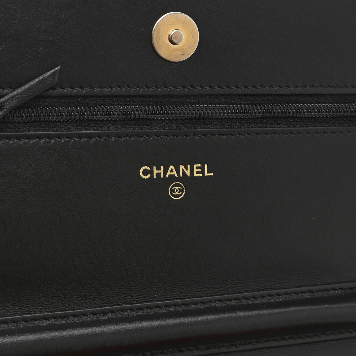 Lambskin Quilted Chain Around Wallet On Chain WOC Black