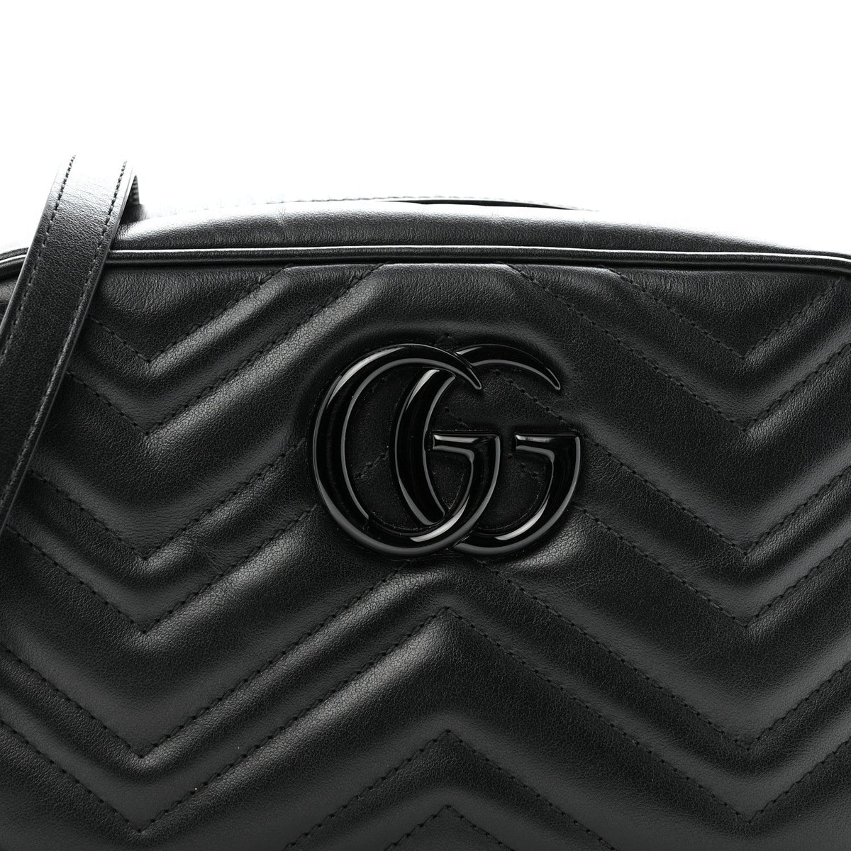 Calfskin Matelasse Monochrome Small GG Marmont Chain Shoulder Bag Black