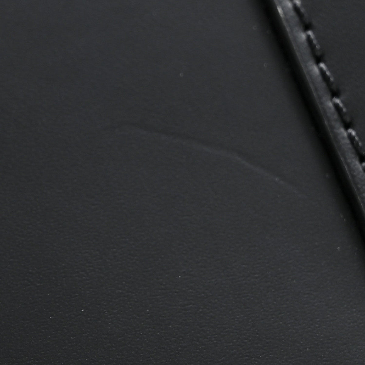 LV X TM Epi Alma BB Black