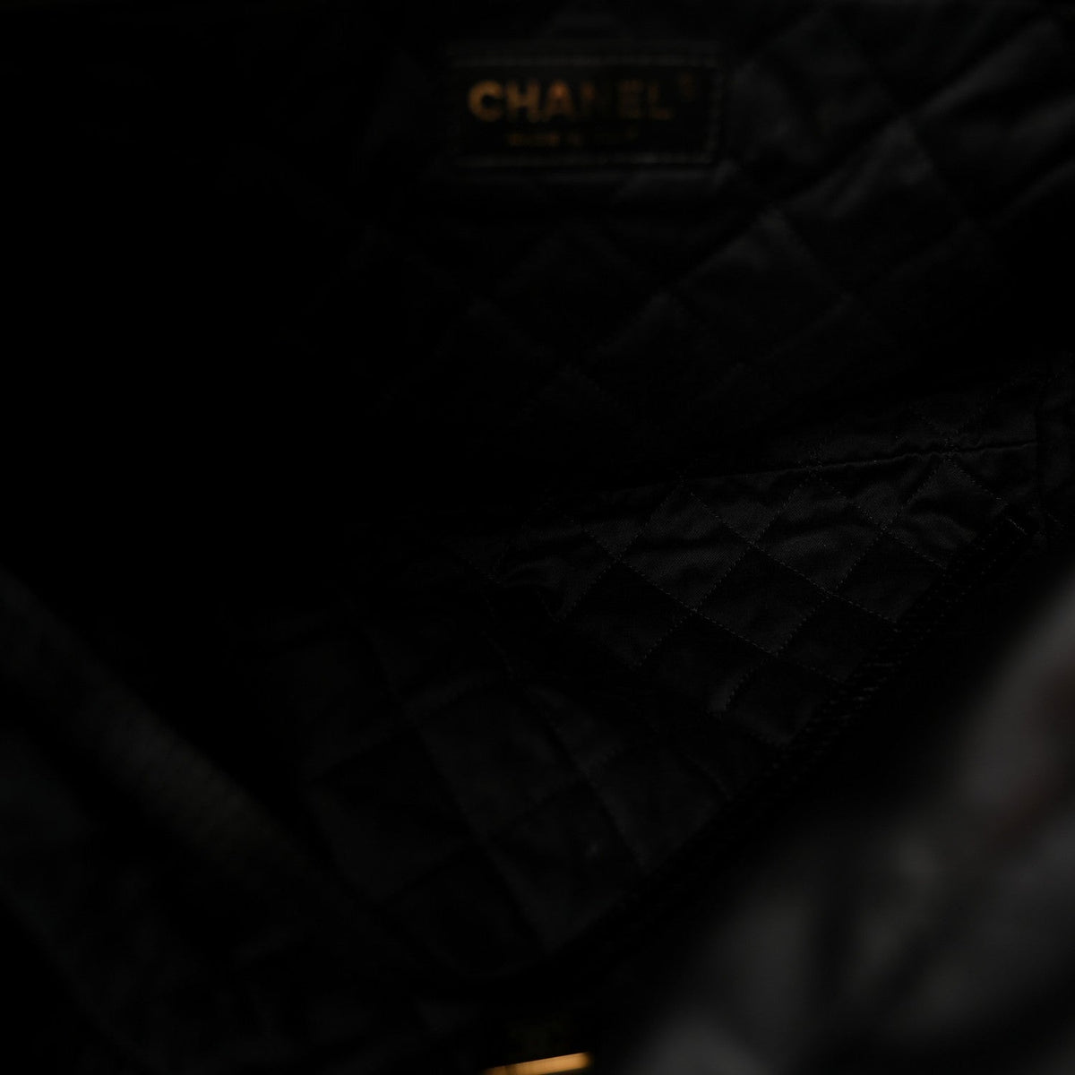 Shiny Calfskin Quilted Small Chanel 22 Black