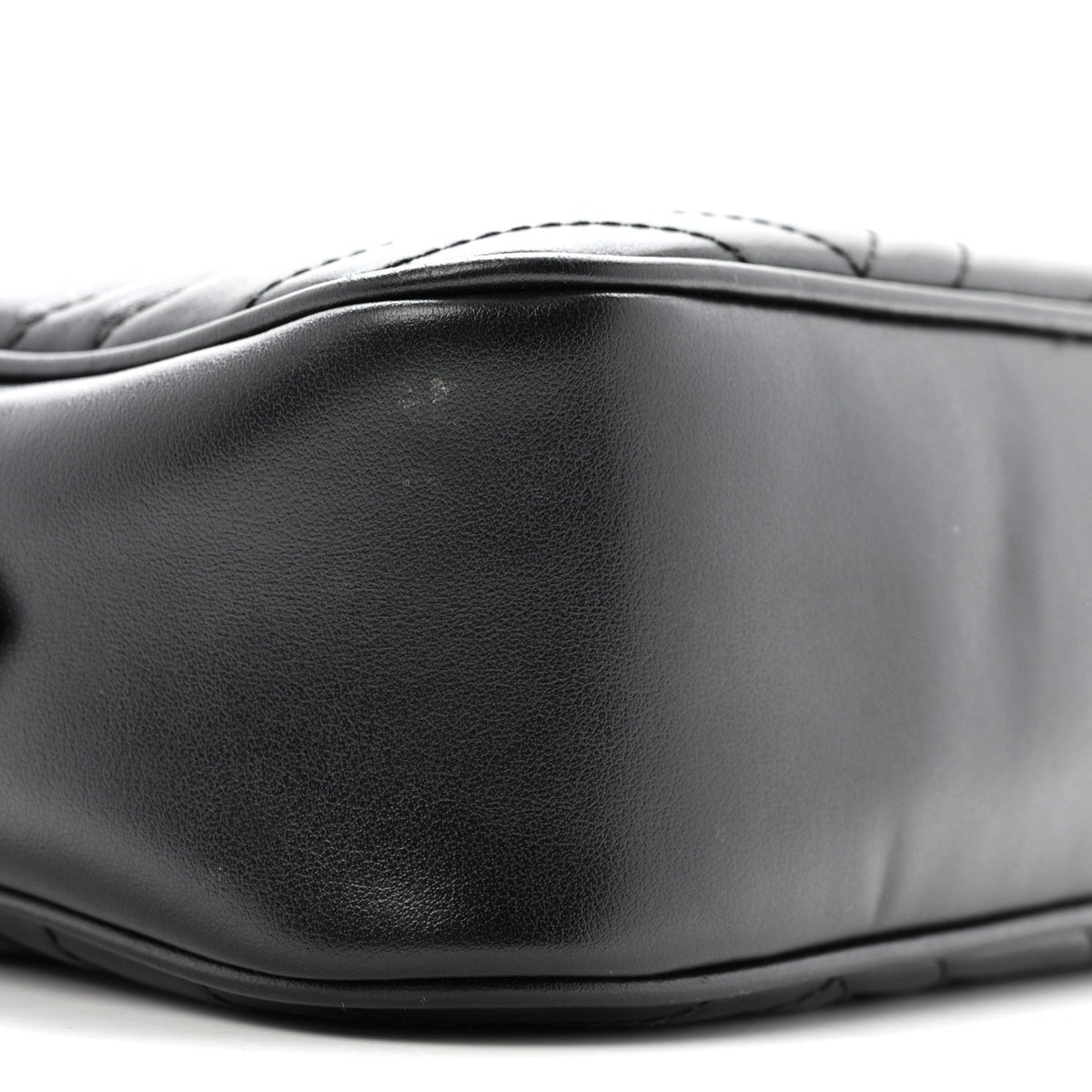 Calfskin Matelasse Monochrome Small GG Marmont Chain Shoulder Bag Black