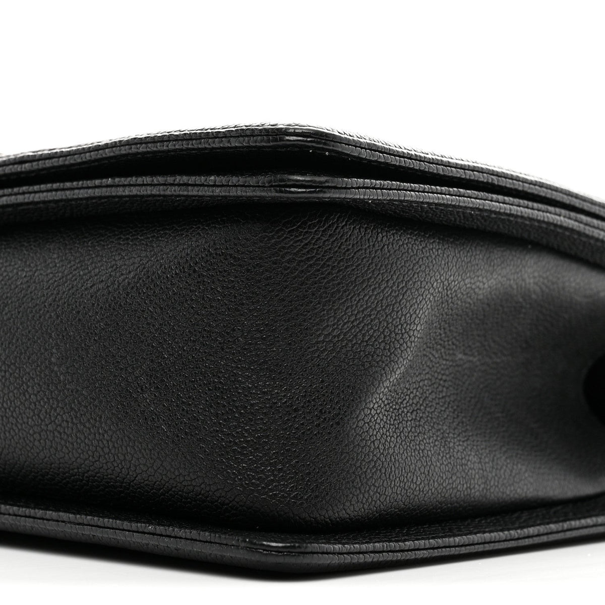Caviar Quilted New Medium Boy Flap Black