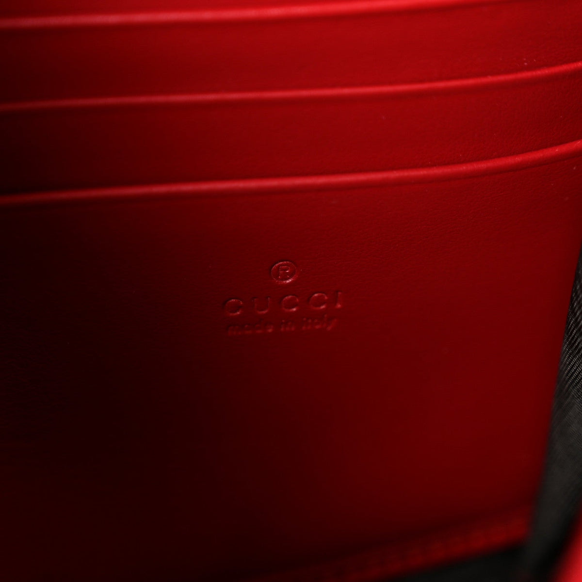 Calfskin Matelasse GG Marmont Chain Wallet Hibiscus Red