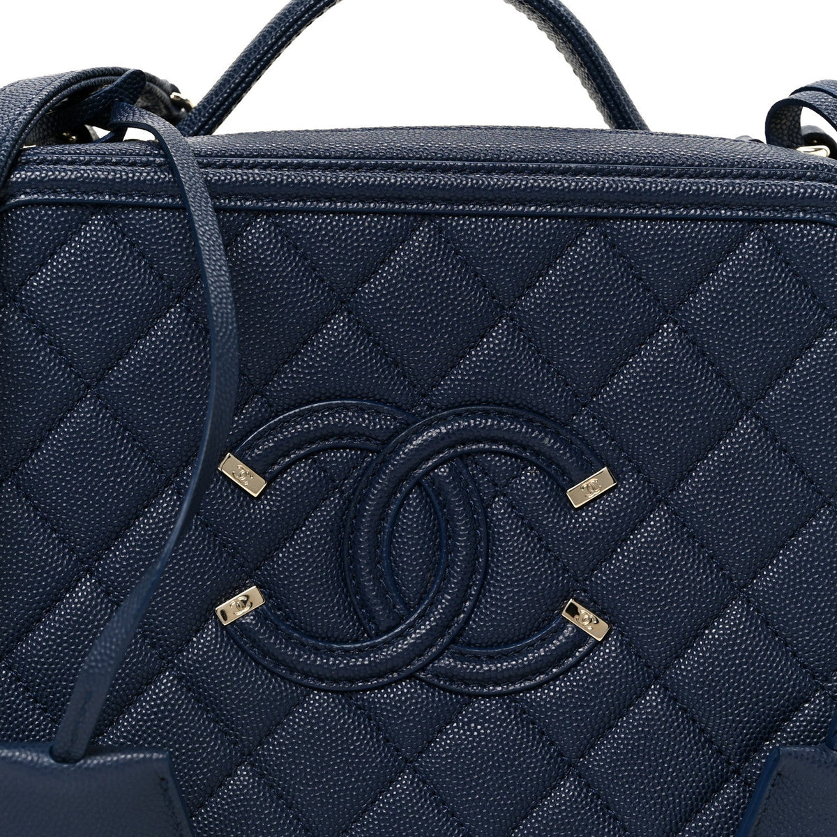 Caviar Quilted Medium CC Filigree Vanity Case Navy